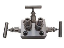 WF-5型 一体化五阀组